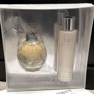 New Emporio Armani Diamonds 3.4 oz perfume with full size body lotion gift set.